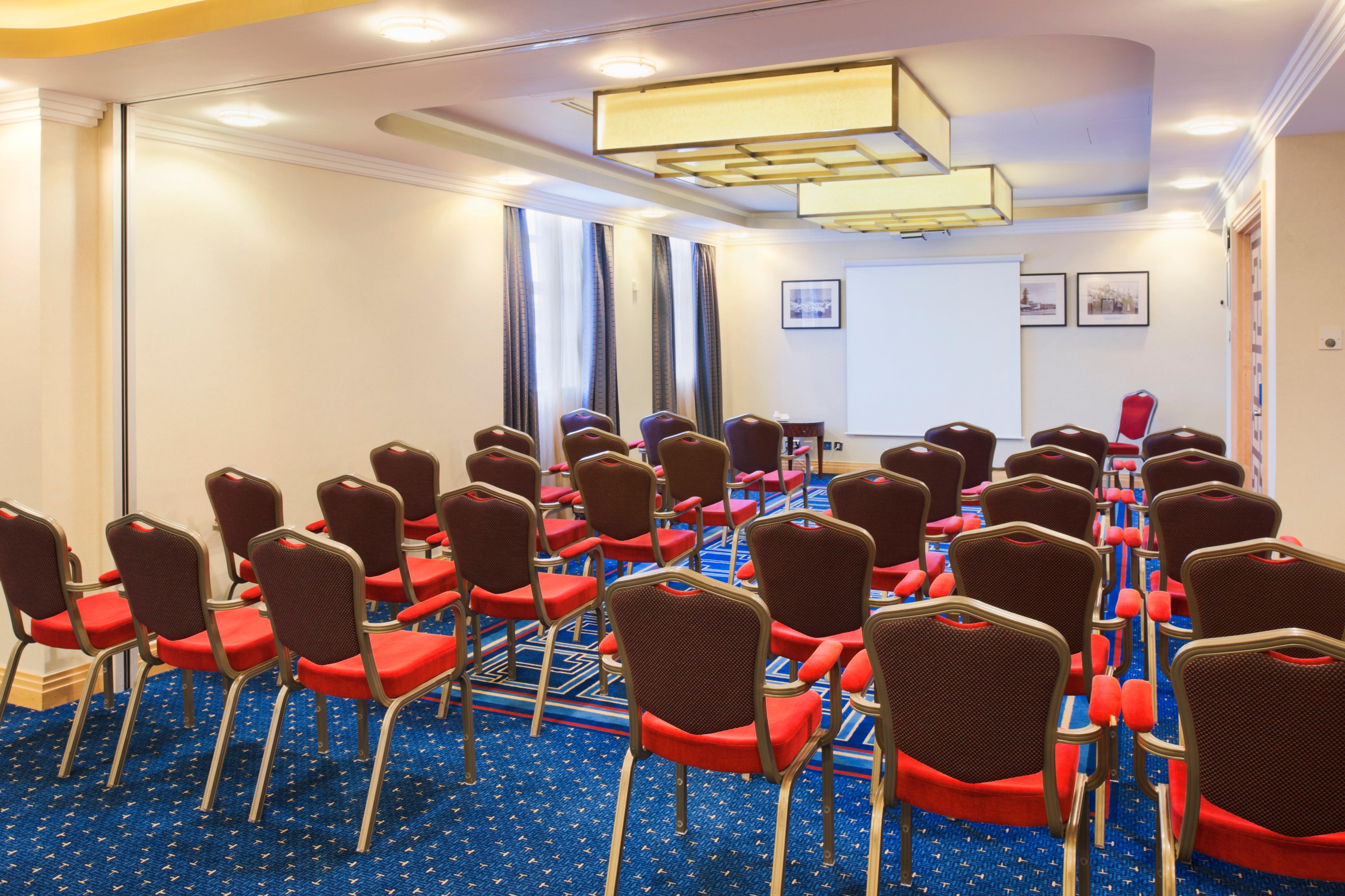 Crowne Plaza Liverpool - John Lennon Airport By Ihg Zewnętrze zdjęcie