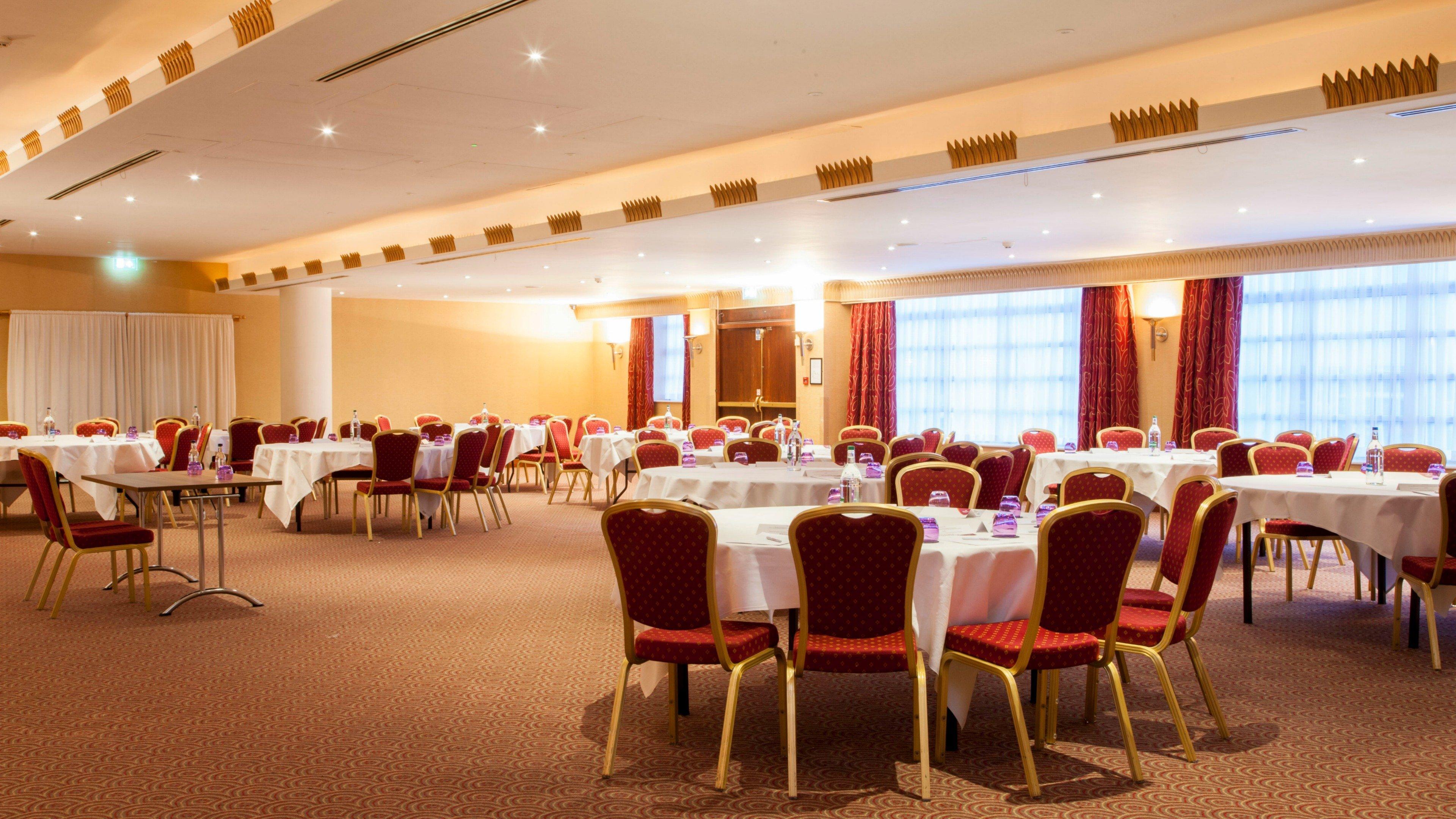 Crowne Plaza Liverpool - John Lennon Airport By Ihg Zewnętrze zdjęcie